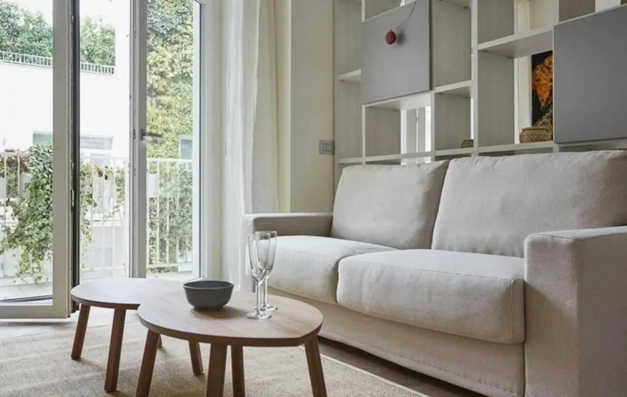 Palazzo Beltrade By Halldis Milano