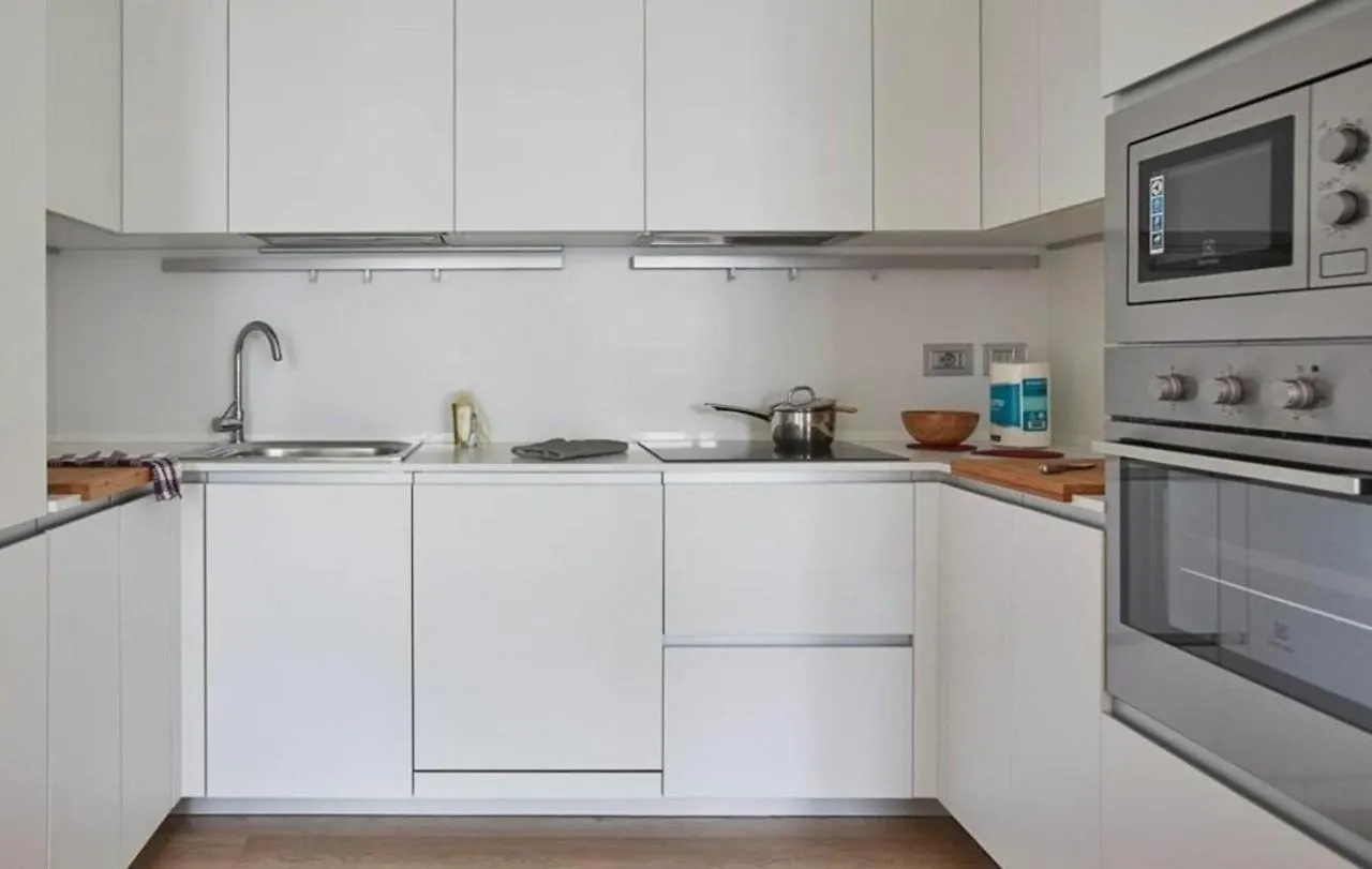 Palazzo Beltrade By Halldis Milano İtalya